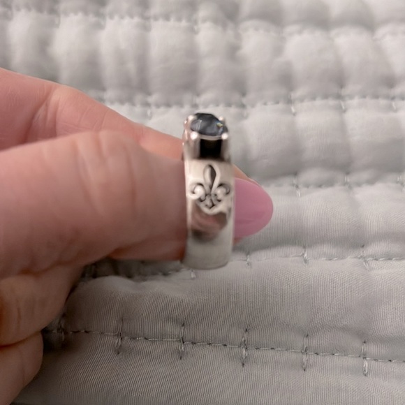 Sterling silver ring - Picture 2 of 7